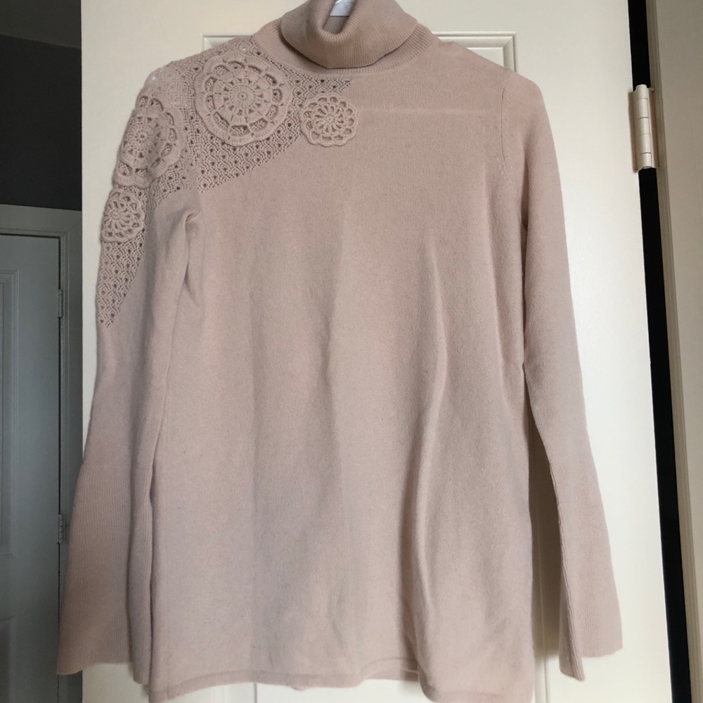 Neiman Marcus Blush Pink Cashmere Turtleneck